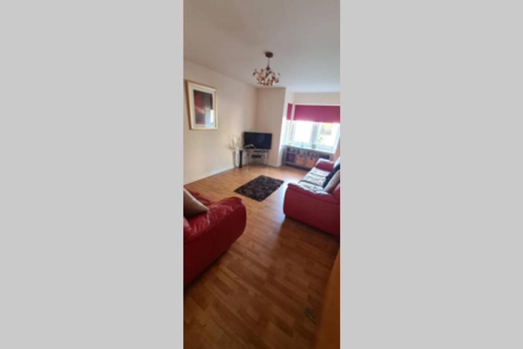 Lovely 2 Bed Apartment Close To Aberdeen Beach! Buitenkant foto